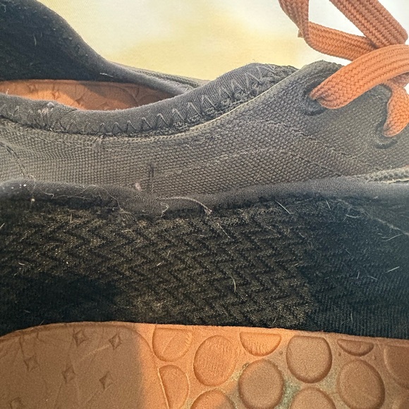 Astr Men's Black Sneakers with Brown Accents - Picture 8 of 12